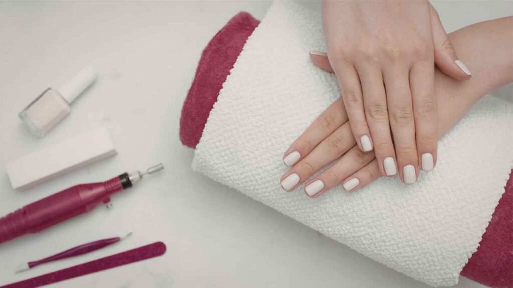 Cum aleg un kit de unghii potrivit